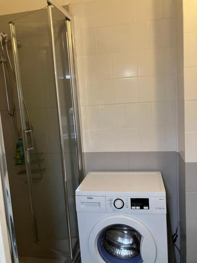 Cute And Cozy Centro Citta' Apartment Bergamo Bagian luar foto