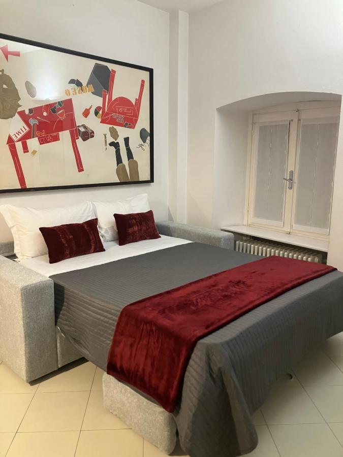 Cute And Cozy Centro Citta' Apartment Bergamo Bagian luar foto