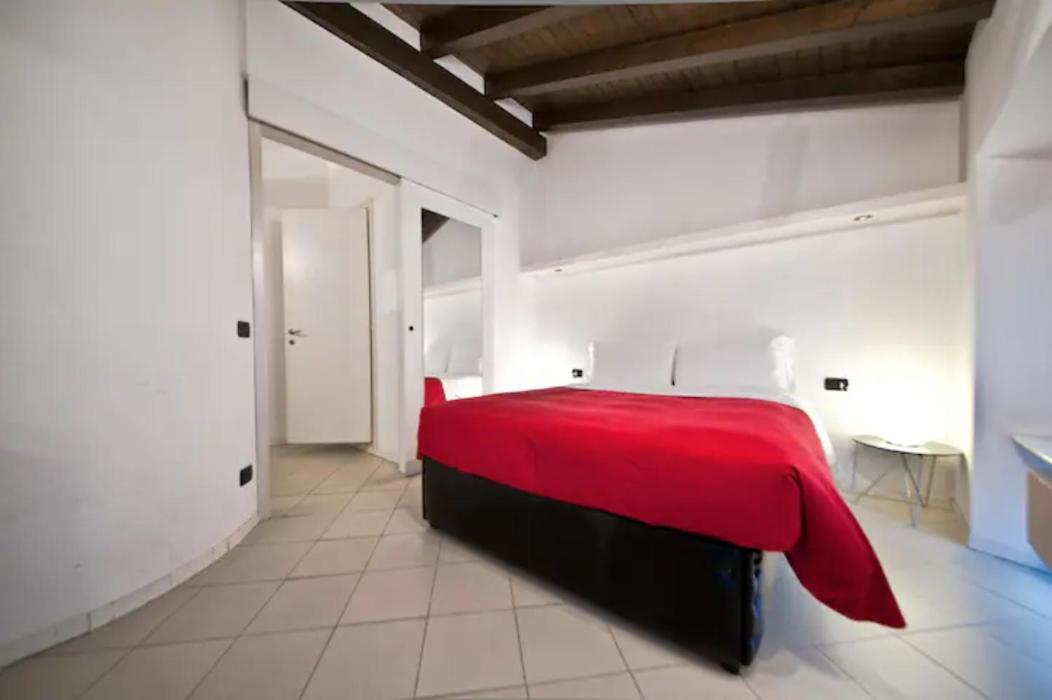 Cute And Cozy Centro Citta' Apartment Bergamo Bagian luar foto